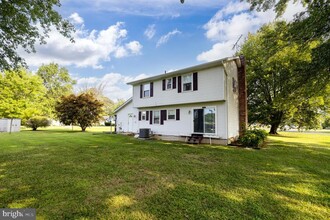 1501 St Marys Rd in Chester, MD - Building Photo - Building Photo