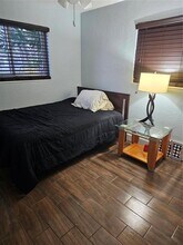 3340 SW 18th St in Fort Lauderdale, FL - Building Photo - Building Photo