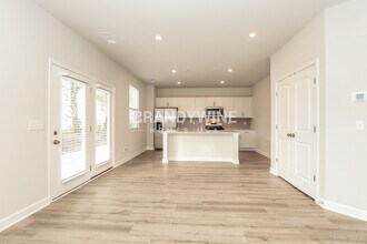 329 Dearborn Sta Dr in Murfreesboro, TN - Building Photo - Building Photo