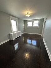 531 Larchwood Ave in Upper Darby Township, PA - Building Photo - Building Photo