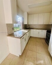 1487 Springside Dr in Weston, FL - Building Photo - Building Photo