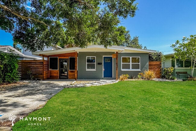 property at 714 52nd Ave N