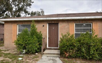 712 E Garden St, Unit 8 in Lakeland, FL - Building Photo - Building Photo