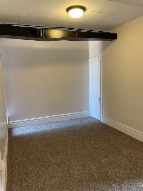 132 Lincoln Way W, Unit Apt.4B in Chambersburg, PA - Foto de edificio - Building Photo