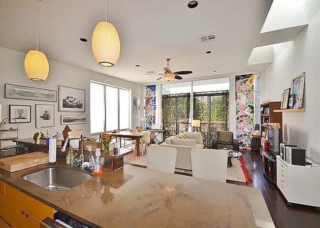 property at 508 E 53rd St