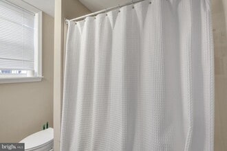 752 S 9th St in Philadelphia, PA - Building Photo - Building Photo