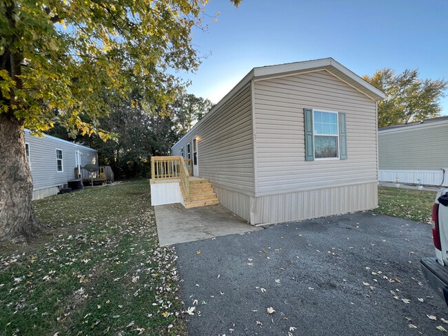 177 Peach St in Hopkinsville, KY - Foto de edificio - Building Photo