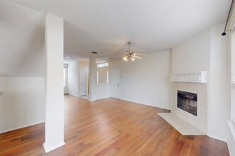 13604 Justice St in Euless, TX - Building Photo - Building Photo