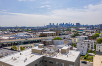 Union Square in Somerville, MA - Foto de edificio - Building Photo