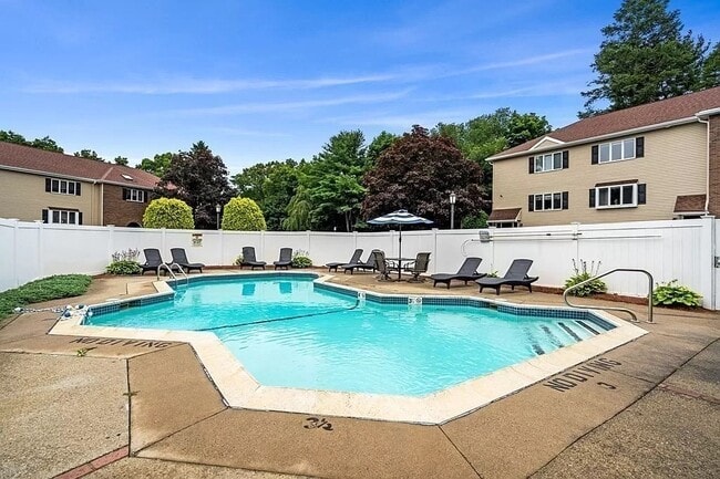 property at 305 Salem St