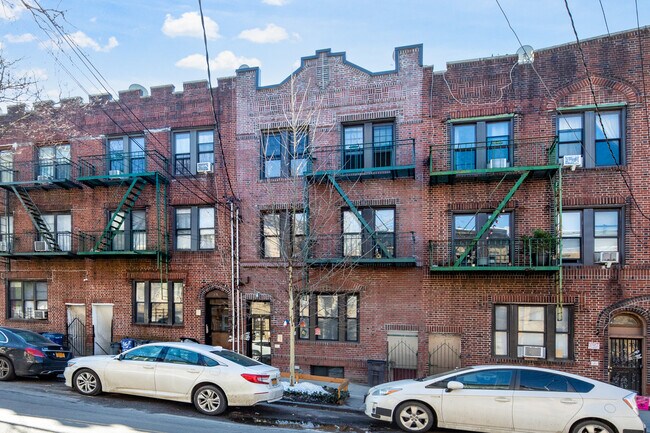 54 Saint Nicholas Ave in Brooklyn, NY - Building Photo - Building Photo