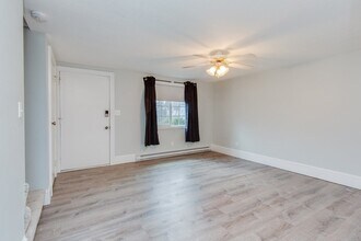 18 Westford Rd in Ayer, MA - Building Photo - Building Photo