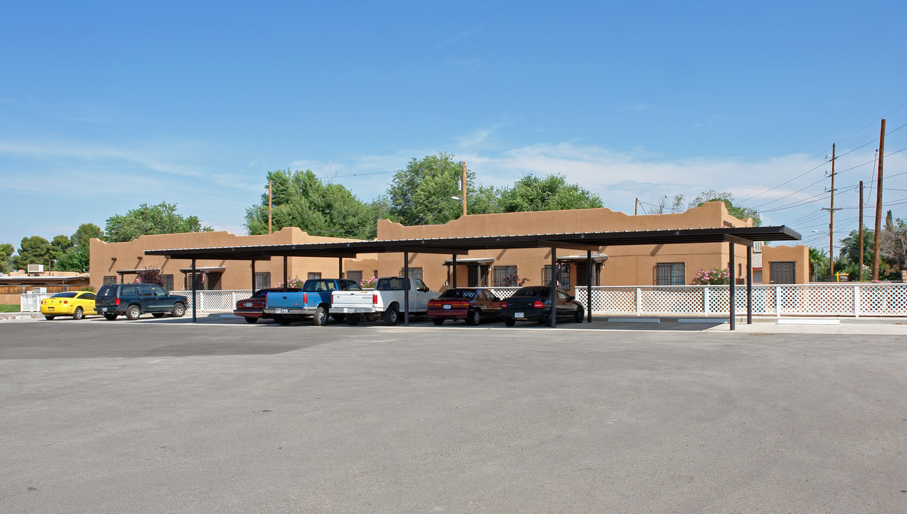 9354 Socorro Rd in El Paso, TX - Building Photo