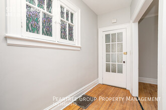 531 Gladstone Ave in Ottawa, ON - Building Photo - Building Photo