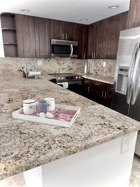 property at 550 Bayshore Dr