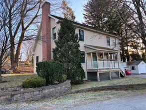 59 Prospect St in Deep River, CT - Building Photo - Building Photo