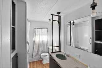 220 N Illinois Ave in West Frankfort, IL - Building Photo - Building Photo