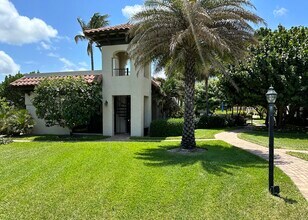 200 S Ocean Blvd in Delray Beach, FL - Building Photo - Building Photo