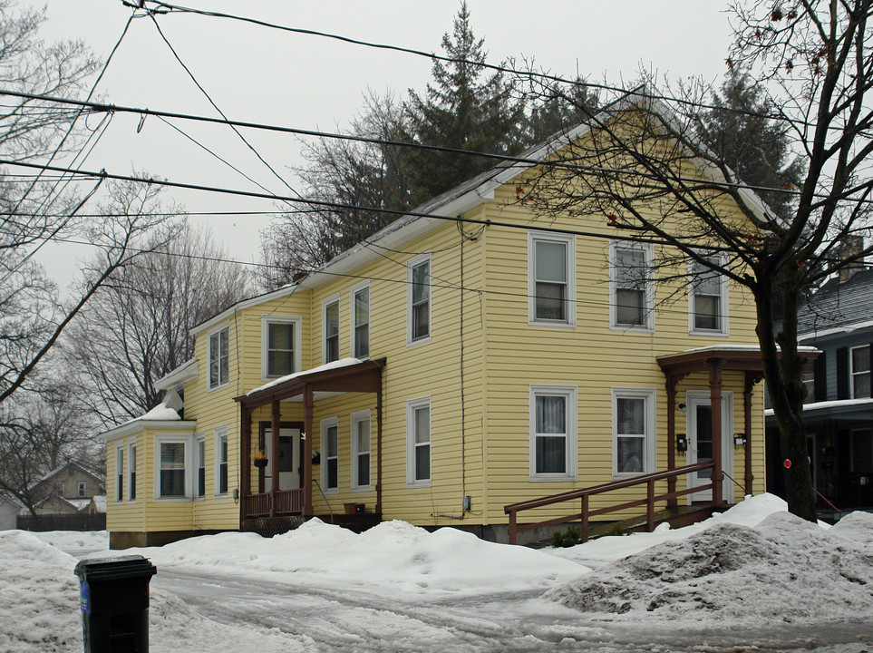 140 Bay St in Glens Falls, NY - Building Photo