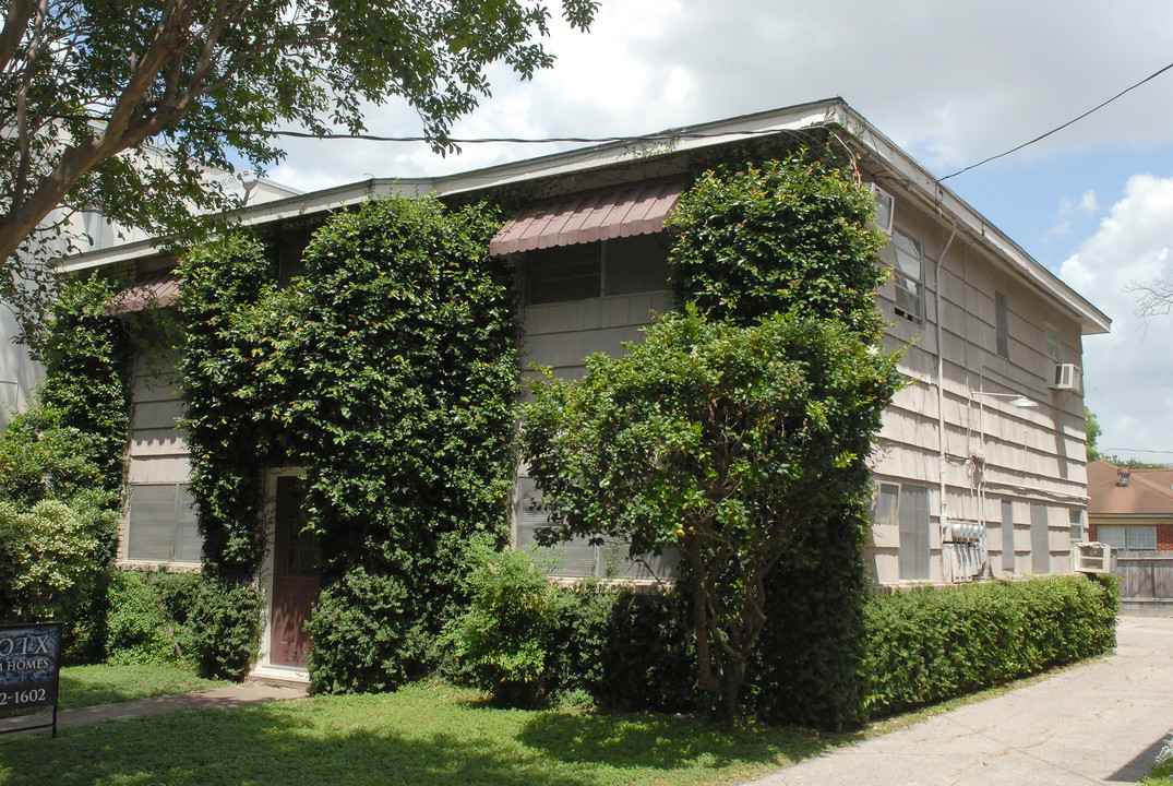 1909 Morse Dr in Houston, TX - Foto de edificio