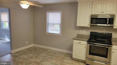 29620 Whalen Rd in Charlotte Hall, MD - Building Photo - Building Photo