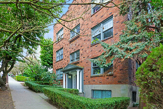 411 E Republican in Seattle, WA - Building Photo - Building Photo