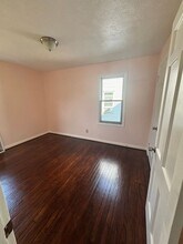 21203 Libby Rd in Maple Heights, OH - Building Photo - Building Photo