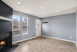 17158 E Whitaker Dr in Aurora, CO - Building Photo - Building Photo