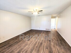 9603 Elmwood Ave in Lubbock, TX - Building Photo - Building Photo