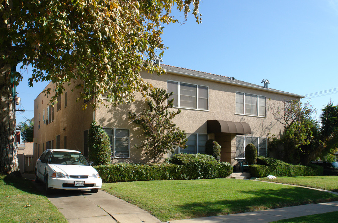 1546 S Bedford St in Los Angeles, CA - Building Photo