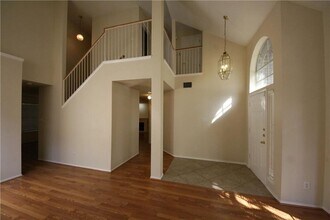 7608 Tovar Dr in Austin, TX - Building Photo - Building Photo