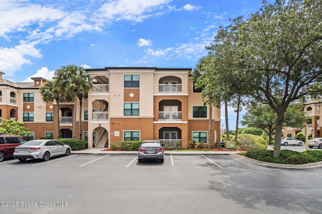 6421 Borasco Dr in Melbourne, FL - Building Photo