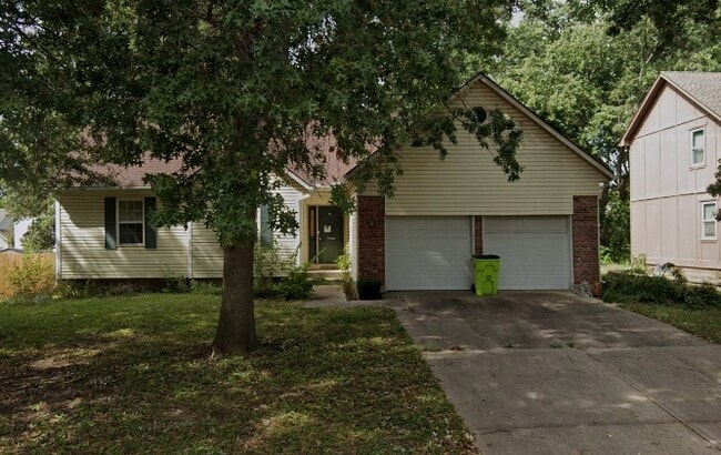 property at 401 Kimberly Dr