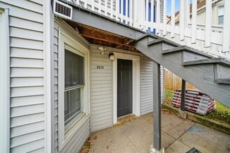 8026 S Coles Ave in Chicago, IL - Building Photo - Building Photo