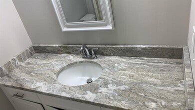 536 Hollow Wood Rd in Montgomery, AL - Building Photo - Building Photo