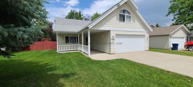 property at 2619 Annie St