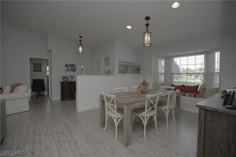 4666 Ashton Ct in Naples, FL - Building Photo - Building Photo