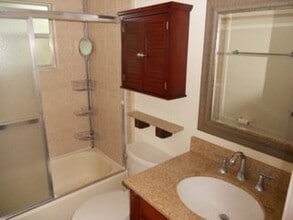 658 Bryan Terrace Dr in Brandon, FL - Building Photo - Building Photo