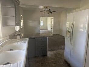 126 8th St in Hennepin, IL - Building Photo - Building Photo