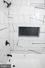 1230 W Hilton St in Philadelphia, PA - Building Photo - Building Photo