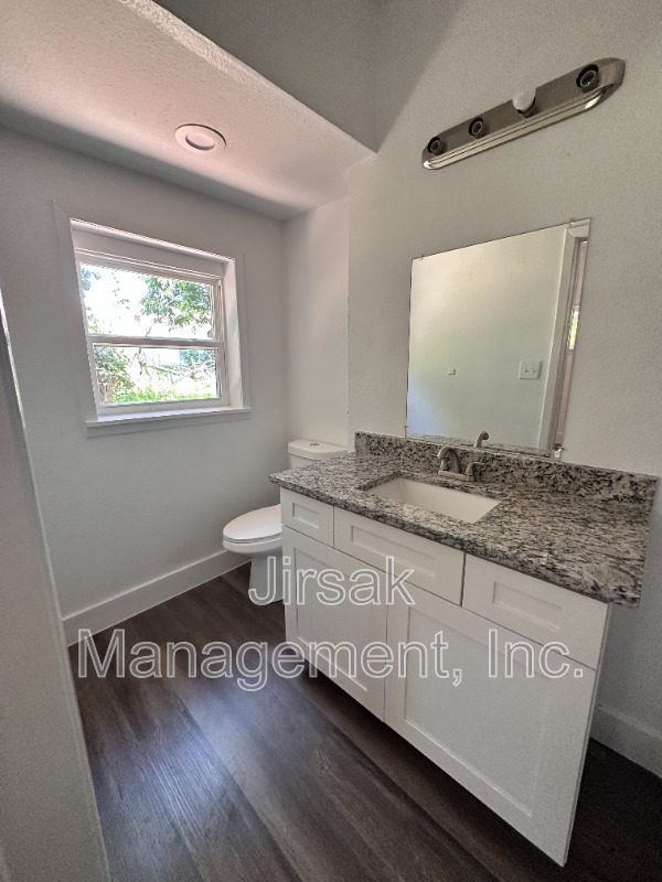 102 7th St SW in Paris, TX - Building Photo - Building Photo
