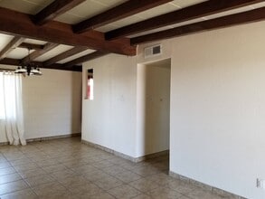 2125 Calle de Suenos in Las Cruces, NM - Foto de edificio - Building Photo