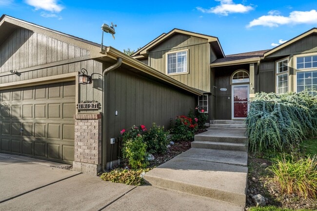 19127 E Baldwin Ln in Spokane Valley, WA - Building Photo - Building Photo