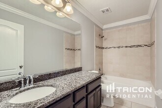 3282 Toscana Dr in St. Cloud, FL - Building Photo - Building Photo