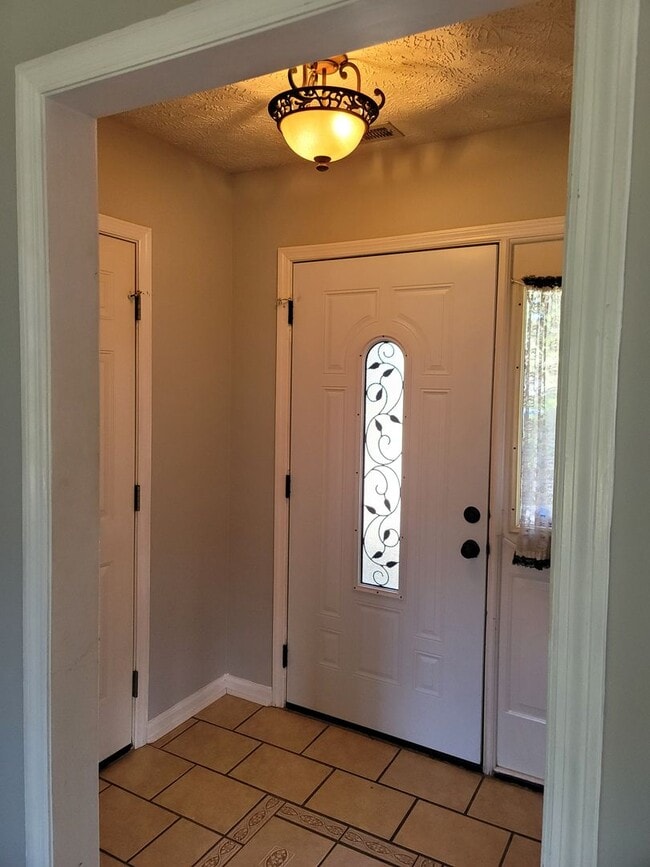 2948 Chillingworth Dr in Fayetteville, NC - Building Photo - Building Photo