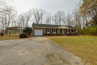 4610 Linden Rd in Linden, NC - Building Photo - Building Photo