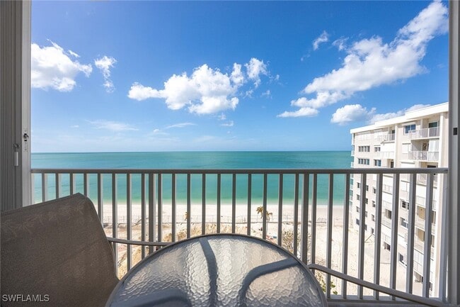 property at 3443 Gulf Shore Blvd N