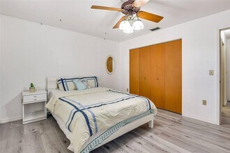 4831 Greenleaf Rd in Sarasota, FL - Building Photo - Building Photo