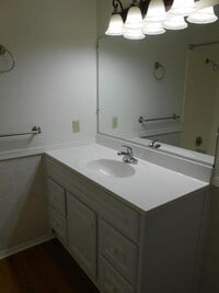 388 30th Ave SE photo'