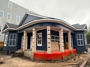 1519 McKee St in Houston, TX - Foto de edificio - Building Photo